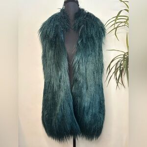 Vintage Guess teal green faux fur shaggy vest Medium